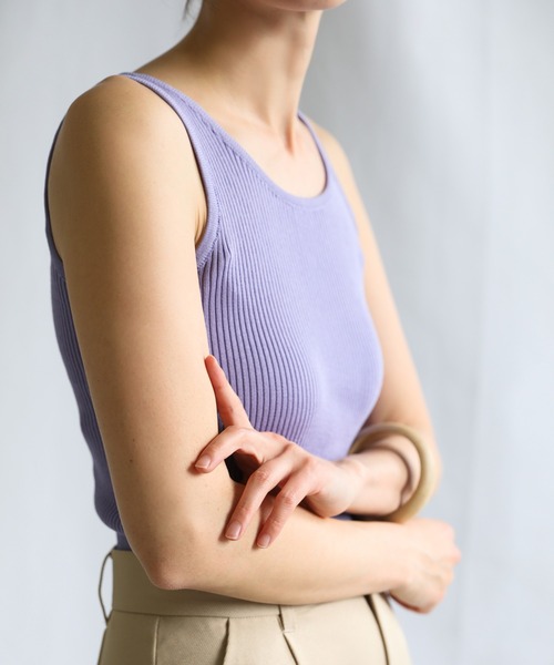 select MOCA（セレクトモカ）の「2021 SS Uネックリブショート丈タンクトップ（タンクトップ・レディース・イエロー/ホワイト/ブラック/パープル・FREE）」の10枚目の写真