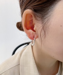 シンプルニュアンスフープピアス