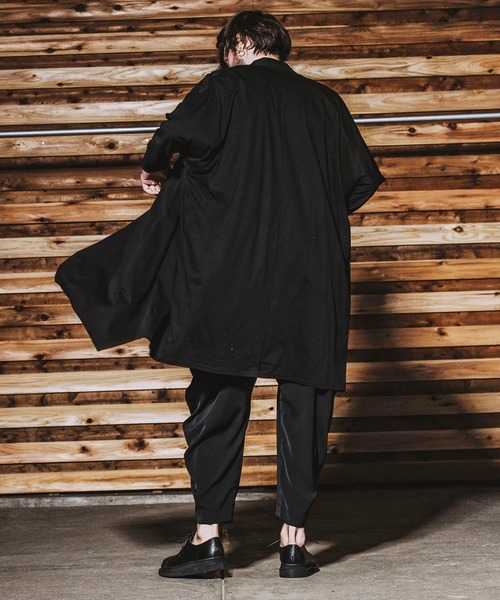 NO ID.(ノーアイディ)の「【NO ID.】Dolman Sleeve Drape Gown / ドルマン スリーブ ドレープ ガウン(カーディガン/ボレロ・メンズ・ブラック/グレー/カーキ・ONE SIZE)」の22枚目の写真