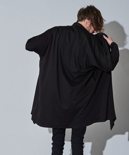 NO ID.(ノーアイディ)の「【NO ID.】Dolman Sleeve Drape Gown / ドルマン スリーブ ドレープ ガウン(カーディガン/ボレロ・メンズ・ブラック/グレー/カーキ・ONE SIZE)」の15枚目の写真