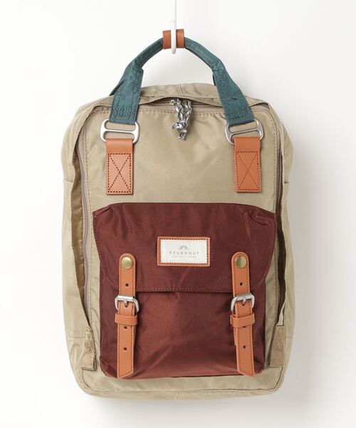 DOUGHNUT(ドーナッツ)の「【DOUGHUNT/ドーナツ】Macaroon/マカロン スクエアバッグパック(バックパック/リュック・レディース・ブラック/ライトブラウン/マスタード/カーキ/ネイビー/ブルー系その他/ブラック系その他/ベージュ系その他・FREE)」の5枚目の写真