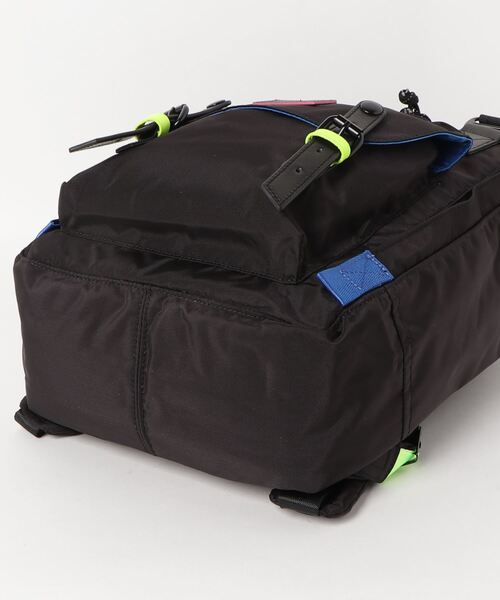 DOUGHNUT(ドーナッツ)の「【DOUGHUNT/ドーナツ】Macaroon/マカロン スクエアバッグパック(バックパック/リュック・レディース・ブラック/ライトブラウン/マスタード/カーキ/ネイビー/ブルー系その他/ブラック系その他/ベージュ系その他・FREE)」の10枚目の写真