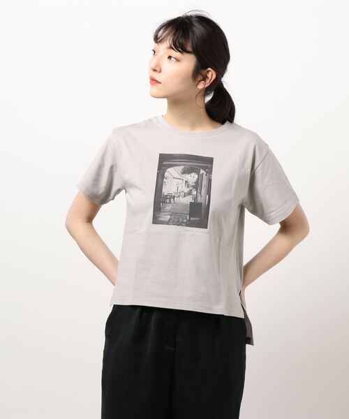 12Twelve Agenda(トゥエルブ アジェンダ)の「フォトプリントシャツ(Tシャツ/カットソー・レディース・ライトグレー/アイボリー・M)」の10枚目の写真