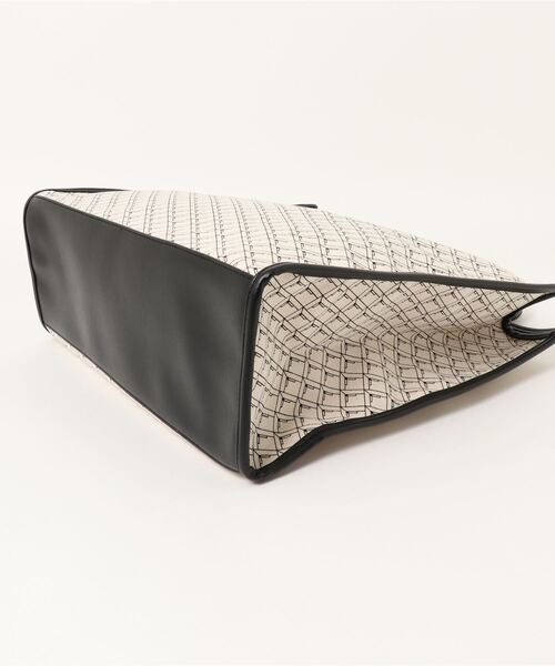 KOBE LETTUCE（コウベレタス）の「エコレザーパイピングビッグキャンバストートバッグ（トートバッグ・レディース・ブラック/ブラウン/ライトグレー/その他・FREE）」の6枚目の写真