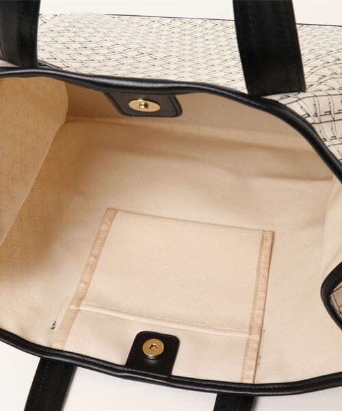 KOBE LETTUCE（コウベレタス）の「エコレザーパイピングビッグキャンバストートバッグ（トートバッグ・レディース・ブラック/ブラウン/ライトグレー/その他・FREE）」の5枚目の写真