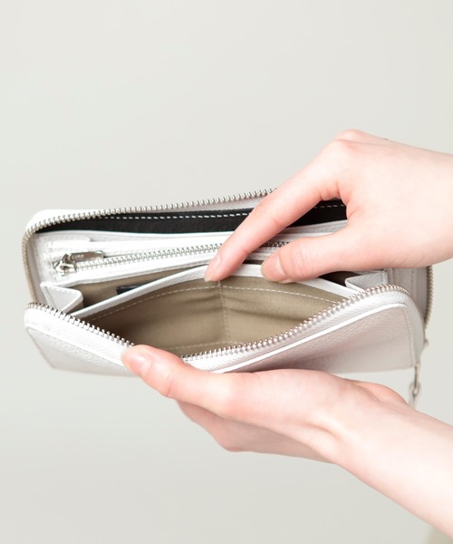 Creed（クリード）の「Creed×RattleTrap 別注エヌガモラウンドロングウォレット（財布・メンズ・ホワイト/ブラック・FREE）」の12枚目の写真