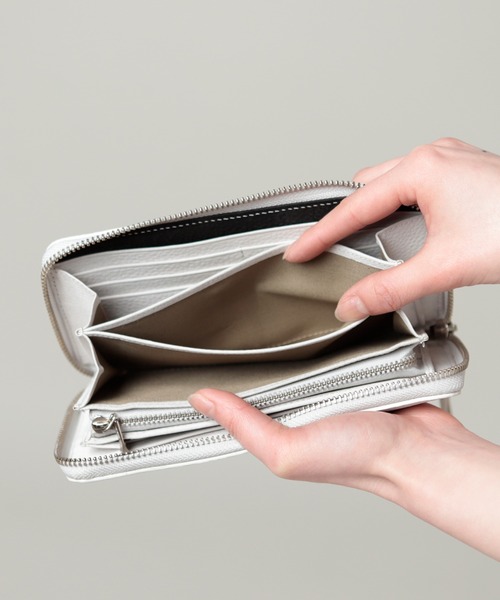 Creed（クリード）の「Creed×RattleTrap 別注エヌガモラウンドロングウォレット（財布・メンズ・ホワイト/ブラック・FREE）」の5枚目の写真