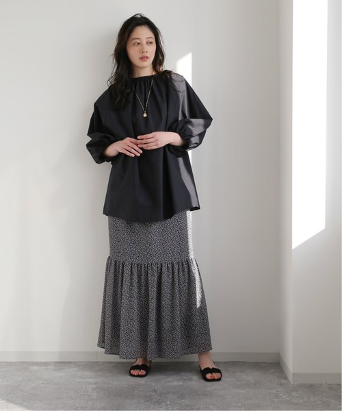 journal standard L'essage（ジャーナルスタンダードレサージュ）の「ギャザーボリュームブラウス（シャツ/ブラウス・レディース・ブラック/ホワイト・FREE）」の17枚目の写真