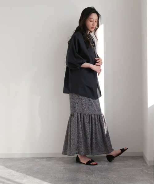 journal standard L'essage（ジャーナルスタンダードレサージュ）の「ギャザーボリュームブラウス（シャツ/ブラウス・レディース・ブラック/ホワイト・FREE）」の11枚目の写真