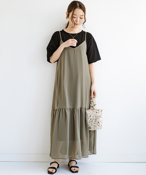 haco!（ハコ）の「ぺたんこなのにほどよく女っぽい　つややかサテンが華やかな２WAYストラップサンダル（サンダル・レディース・ブラック/ブラウン・1/2/4/6/3/5）」の22枚目の写真