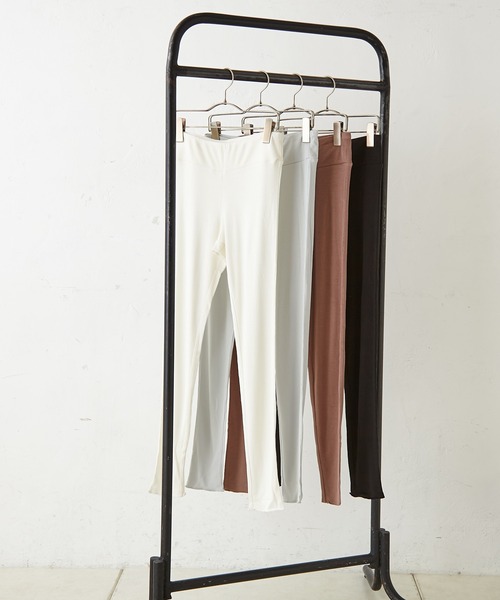 TERRITOIRE（テリトワール）の「【SILK INNER】贅沢シルク混レギンス（レギンス/スパッツ・レディース・ホワイト/ブラック/ブラウン/グレー・FREE）」の12枚目の写真