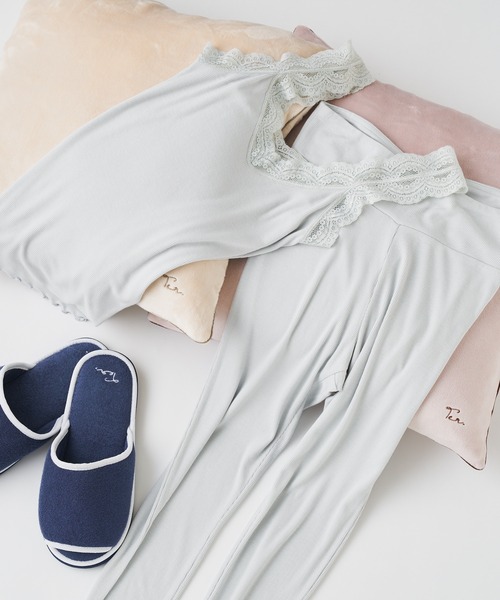 TERRITOIRE（テリトワール）の「【SILK INNER】贅沢シルク混レギンス（レギンス/スパッツ・レディース・ホワイト/ブラック/ブラウン/グレー・FREE）」の9枚目の写真