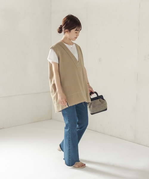 CAPRICIEUX LE'MAGE（カプリシューレマージュ）の「コットンステッチＶベスト（ベスト・レディース・ブラック/ベージュ・FREE）」の8枚目の写真
