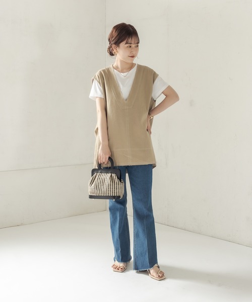 CAPRICIEUX LE'MAGE（カプリシューレマージュ）の「コットンステッチＶベスト（ベスト・レディース・ブラック/ベージュ・FREE）」の14枚目の写真