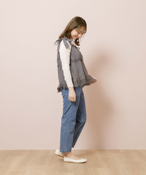 flower（フラワー）の「フリルリボンビスチェ（シャツ/ブラウス・レディース・ホワイト/チャコールグレー・FREE）」の10枚目の写真