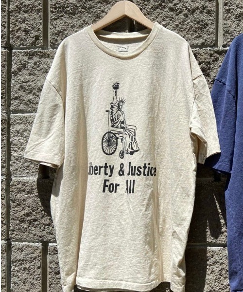 MIXTA（ミクスタ）の「MIXTA/ミクスタ　LIBERTY JUSTICE BIG TEE リバティージャスティスビッグティー（Tシャツ/カットソー・レディース・オートミール・XX-LARGE）」の4枚目の写真