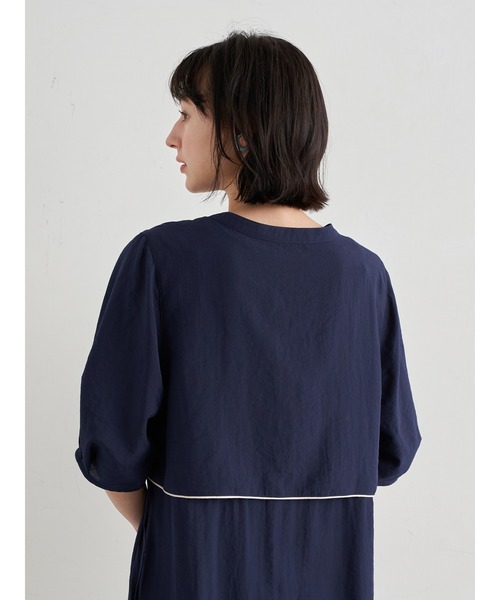 earth music&ecology(アースミュージックアンドエコロジー)の「【WEB限定】サイドリボンシャツワンピース *(ワンピース・レディース・ネイビー/オフホワイト/ブルー系その他5・FREE)」の11枚目の写真