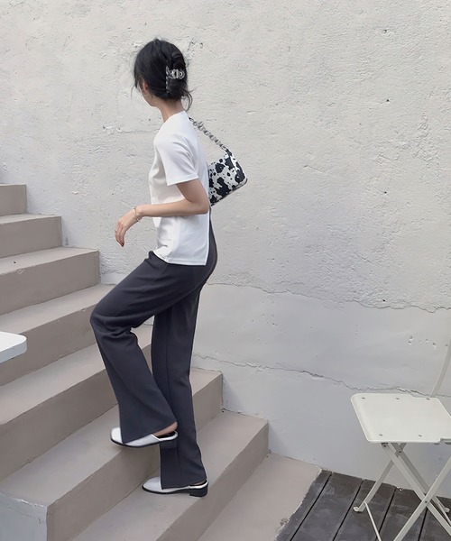 me+em select（ミームセレクト）の「【数量限定販売】【 8color 】バックスリットクルーネックTシャツ（Tシャツ/カットソー・レディース・ターコイズブルー/ホワイト/ブルー/グレー/グリーン/オレンジ/ブラック/ピンク・FREE）」の14枚目の写真