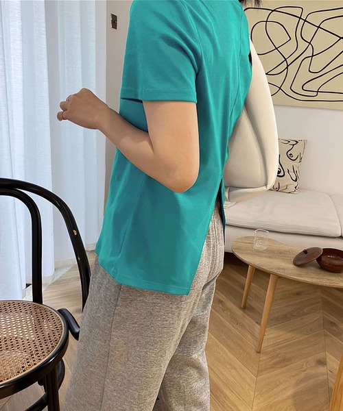 me+em select（ミームセレクト）の「【数量限定販売】【 8color 】バックスリットクルーネックTシャツ（Tシャツ/カットソー・レディース・ターコイズブルー/ホワイト/ブルー/グレー/グリーン/オレンジ/ブラック/ピンク・FREE）」の20枚目の写真