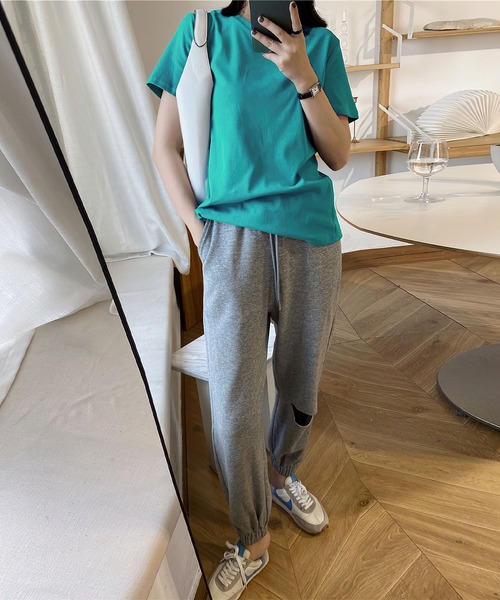 me+em select（ミームセレクト）の「【数量限定販売】【 8color 】バックスリットクルーネックTシャツ（Tシャツ/カットソー・レディース・ターコイズブルー/ホワイト/ブルー/グレー/グリーン/オレンジ/ブラック/ピンク・FREE）」の21枚目の写真