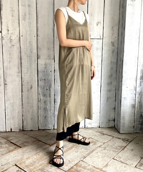 Lull（ルル）の「【Lull / ルル】ショルダータックノースリーブTee（Tシャツ/カットソー・レディース・ブラック/ホワイト・ONESIZE）」の7枚目の写真