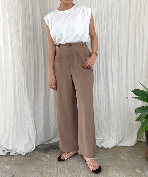 Lull（ルル）の「【Lull / ルル】ショルダータックノースリーブTee（Tシャツ/カットソー・レディース・ブラック/ホワイト・ONESIZE）」の4枚目の写真