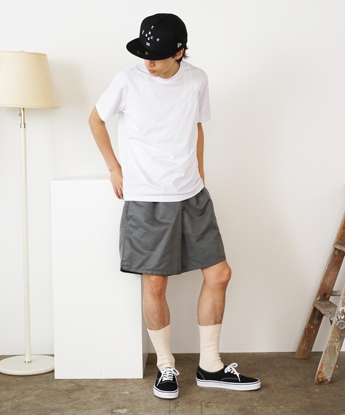 VANS（バンズ）の「VANS/ヴァンズ AUTHENTIC スニーカー　2026年春夏（スニーカー・メンズ・ブラック/ブラック×ホワイト・8/8h/9/9h/10）」の3枚目の写真