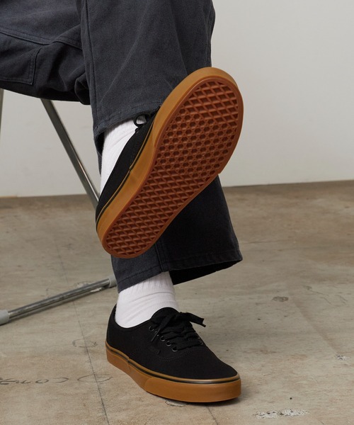 VANS(バンズ)の「VANS/ヴァンズ AUTHENTIC スニーカー 秋 秋服 2026年秋冬(スニーカー・メンズ・ブラック/ブラック×ホワイト/ブラック系1・8/8h/9/9h/10)」の6枚目の写真