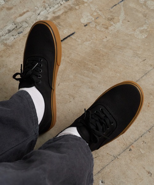 VANS(バンズ)の「VANS/ヴァンズ AUTHENTIC スニーカー 秋 秋服 2026年秋冬(スニーカー・メンズ・ブラック/ブラック×ホワイト/ブラック系1・8/8h/9/9h/10)」の7枚目の写真