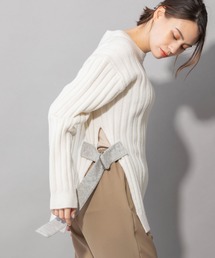 エキストラファインメリノウールリブニット　サイドベルトプルオーバー