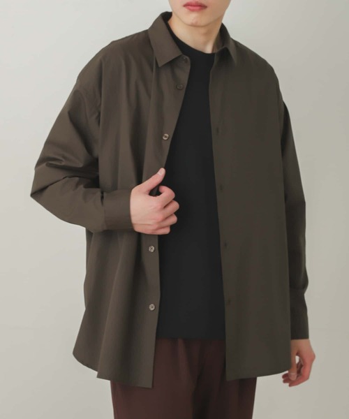 SENSE OF PLACE by URBAN RESEARCH（センスオブプレイスバイアーバンリサーチ）の「SENSE OF PLACE　タイプライタールーズシャツ（シャツ/ブラウス・メンズ・ネイビー/オリーブ/ダークブラウン/ホワイト/ブルー/ブルー系その他・LARGE/MEDIUM）」の2枚目の写真