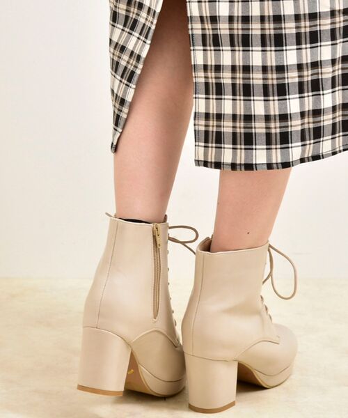 MAJESTIC LEGON（マジェスティックレゴン）の「レースアップレディブーツ（ブーツ・レディース・ブラック/ブラウン/グレー/アイボリー・SMALL/MEDIUM/LARGE/X-LARGE）」の15枚目の写真