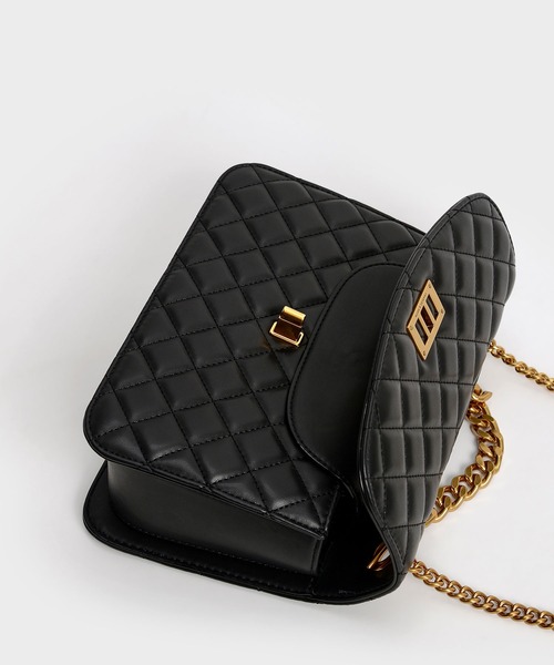 CHARLES & KEITH（チャールズ & キース）の「キルテッド クラッチ / Quilted Clutch（クラッチバッグ・レディース・ブラック/ホワイト系その他/バーガンディー/ライトベージュ・S）」の18枚目の写真
