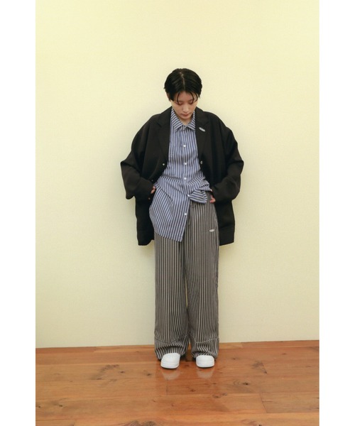 SINK kotohayokozawa（シンク コトハヨコザワ）の「STRIPED PAJAMAS SET（ルームウェア/パジャマ・レディース・ブラウン系その他/ブルー系その他・M/L）」の2枚目の写真