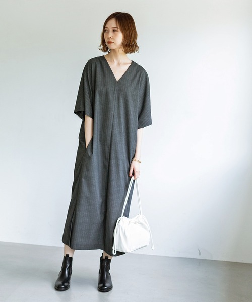 IENA ワンピース　ノースリーブ　Vネック　日本製　ネイビー　綿　ナイロン IENA ワンピース ノースリーブ Vネック 日本製 ネイビー 綿 ナイロン