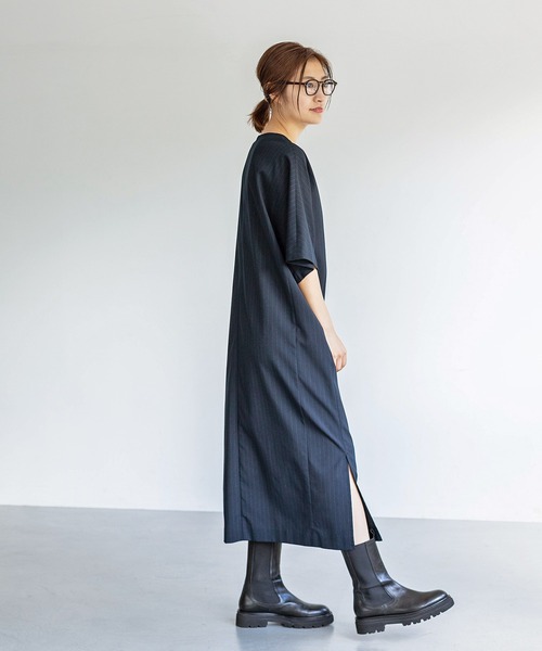 IENA（イエナ）の「BOX Vネックワンピース◆（ワンピース・レディース・チャコールグレー/ネイビー・36/38）」の8枚目の写真