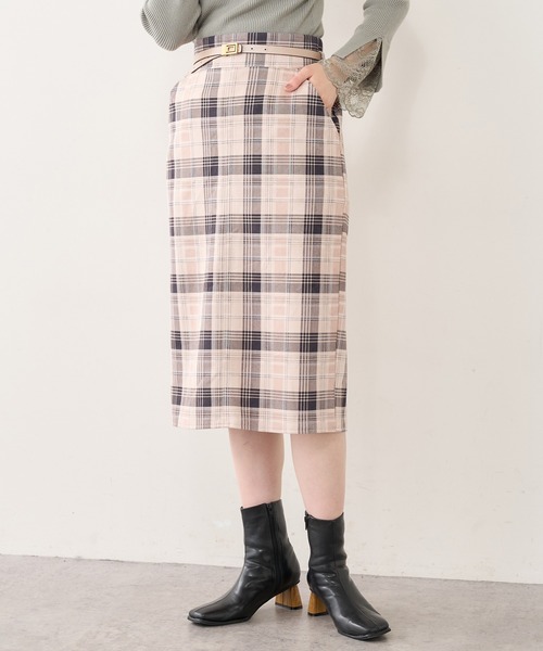 natural couture(ナチュラルクチュール)の「ベルト付きポンチスエードタイトスカート Mサイズ(スカート・レディース・アイボリー/スミクロ/その他1/パープル/その他2/サックスブルー・MEDIUM)」の19枚目の写真