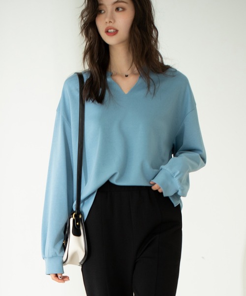 SAISON DE PAPILLON(セゾンドパピヨン)の「スキッパーネックカジュアルトレーナーカットソー(Tシャツ/カットソー・レディース・ホワイト/グレー/カーキ/ブルー/ブラック/ブラウン・S/M/L)」の6枚目の写真