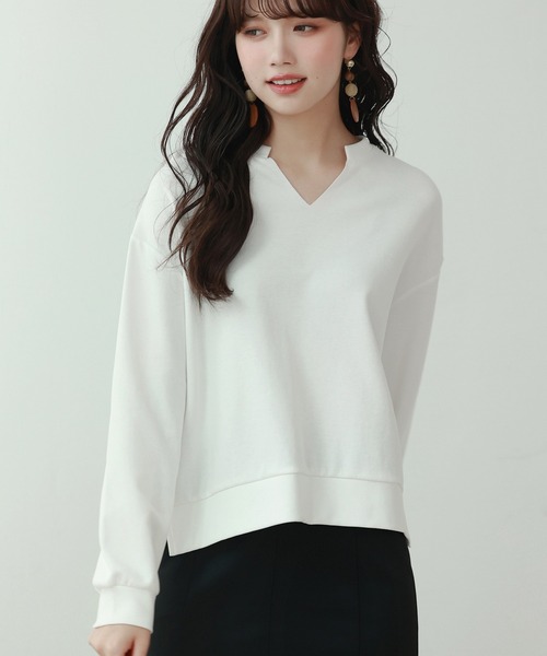 SAISON DE PAPILLON(セゾンドパピヨン)の「スキッパーネックカジュアルトレーナーカットソー(Tシャツ/カットソー・レディース・ホワイト/グレー/カーキ/ブルー/ブラック/ブラウン・S/M/L)」の9枚目の写真