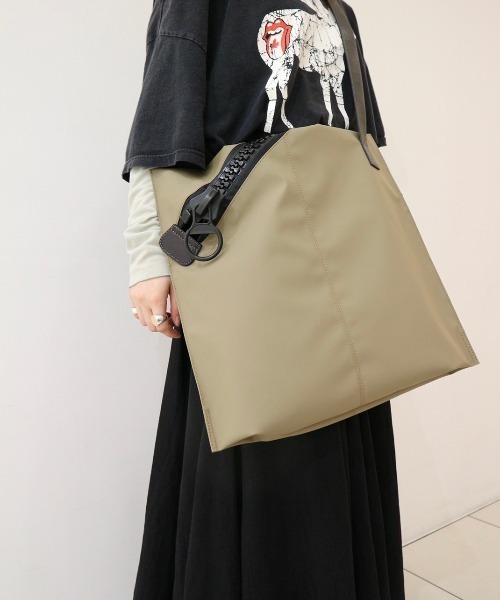 DROIT BELLO(ドロイトベロ)の「kawakawa(カワカワ)×DROIT BELLO(ドロイトベロ)別注ショルダーバッグ(ショルダーバッグ・レディース・ベージュ・FREE)」の21枚目の写真