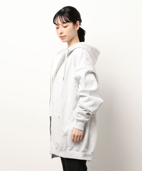 coca（coca）（コカ）の「たっぷりシルエット裏起毛ジップアップパーカー（パーカー・レディース・ブラック/グレー・M/L）」の19枚目の写真