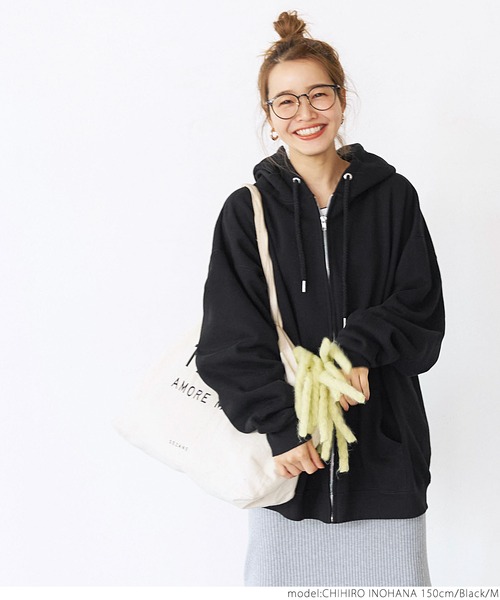 coca（coca）（コカ）の「たっぷりシルエット裏起毛ジップアップパーカー（パーカー・レディース・ブラック/グレー・M/L）」の15枚目の写真