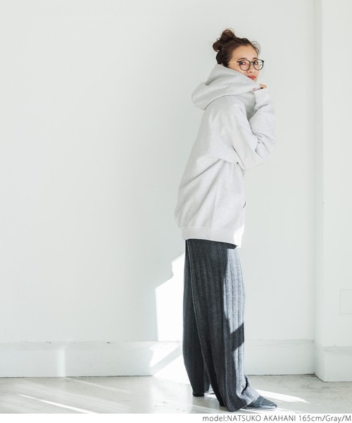 coca（coca）（コカ）の「たっぷりシルエット裏起毛ジップアップパーカー（パーカー・レディース・ブラック/グレー・M/L）」の5枚目の写真