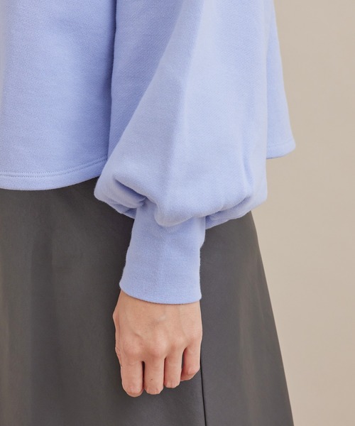 SALON adam et rope'（サロン アダム エ ロペ）の「【WEB限定】袖ボリュームクロップドプルオーバー（Tシャツ/カットソー・レディース・ブラック/ブルー系その他4/イエロー・FREE）」の22枚目の写真