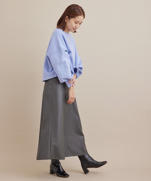 SALON adam et rope'（サロン アダム エ ロペ）の「【WEB限定】袖ボリュームクロップドプルオーバー（Tシャツ/カットソー・レディース・ブラック/ブルー系その他4/イエロー・FREE）」の21枚目の写真