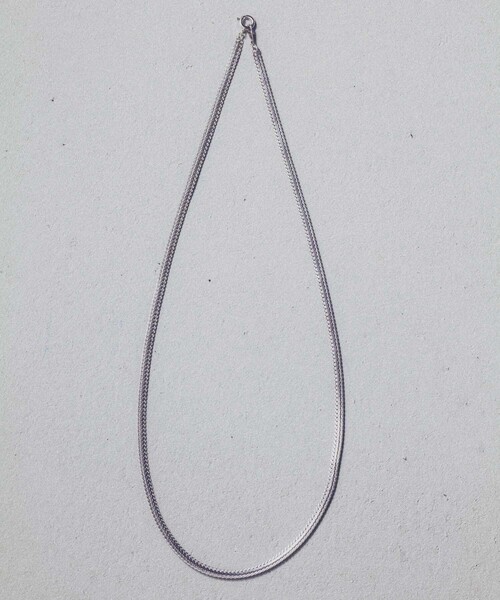 and cloud(アンドクラウド)の「Snake Chain Necklace S(ネックレス・レディース・ブラック/シルバー/イエローゴールド・FREE)」の4枚目の写真