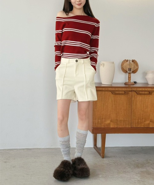 Jewelobe(ジュエローブ)の「ピンタックピーチ起毛ショートパンツ(その他パンツ・レディース・アイボリー/ブラック/チャコールグレー・S/M)」の5枚目の写真