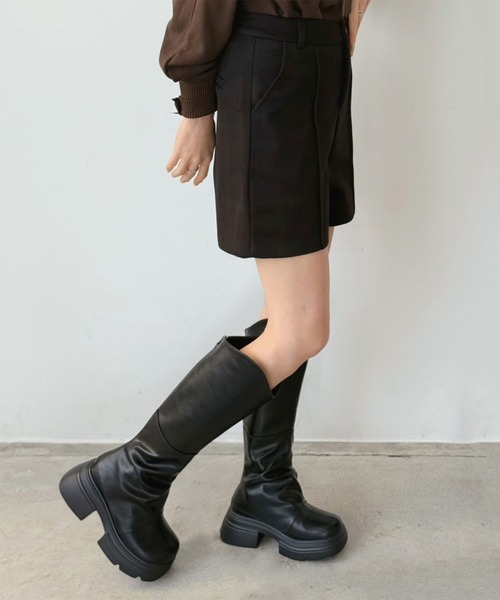 Jewelobe(ジュエローブ)の「ピンタックピーチ起毛ショートパンツ(その他パンツ・レディース・アイボリー/ブラック/チャコールグレー・S/M)」の9枚目の写真