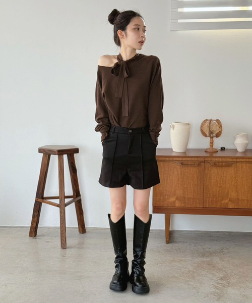 Jewelobe(ジュエローブ)の「ピンタックピーチ起毛ショートパンツ(その他パンツ・レディース・アイボリー/ブラック/チャコールグレー・S/M)」の12枚目の写真