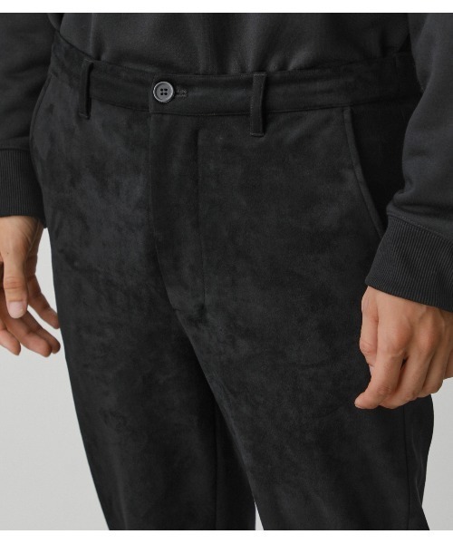 AZUL by moussy(アズールバイマウジー)の「FAUX SUEDE STATHAM PANTS/フェイクスエードステイサムパンツ(その他パンツ・メンズ・ブラック・SMALL/MEDIUM/LARGE)」の9枚目の写真